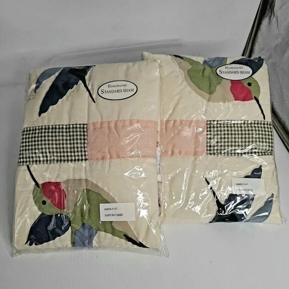 C&F Enterprises Quilt Handcrafted standard Sham hummingbird 21x27 set 2 - Picture 2 of 8